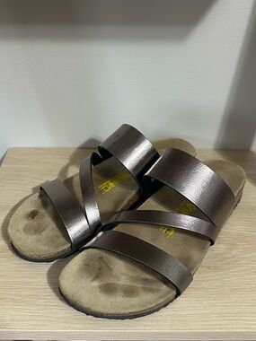 Women’s Viking slip on sandals - sz 40